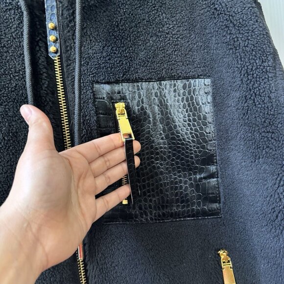 NEW Rebecca Minkoff Women’s Faux Shearling Zip Front Bomber Jacket Sz L Black - Picture 15 of 16